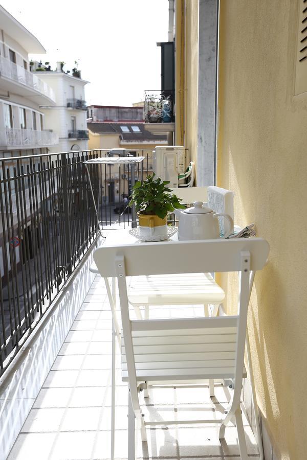 B&B Bonaventura Pompei Bagian luar foto
