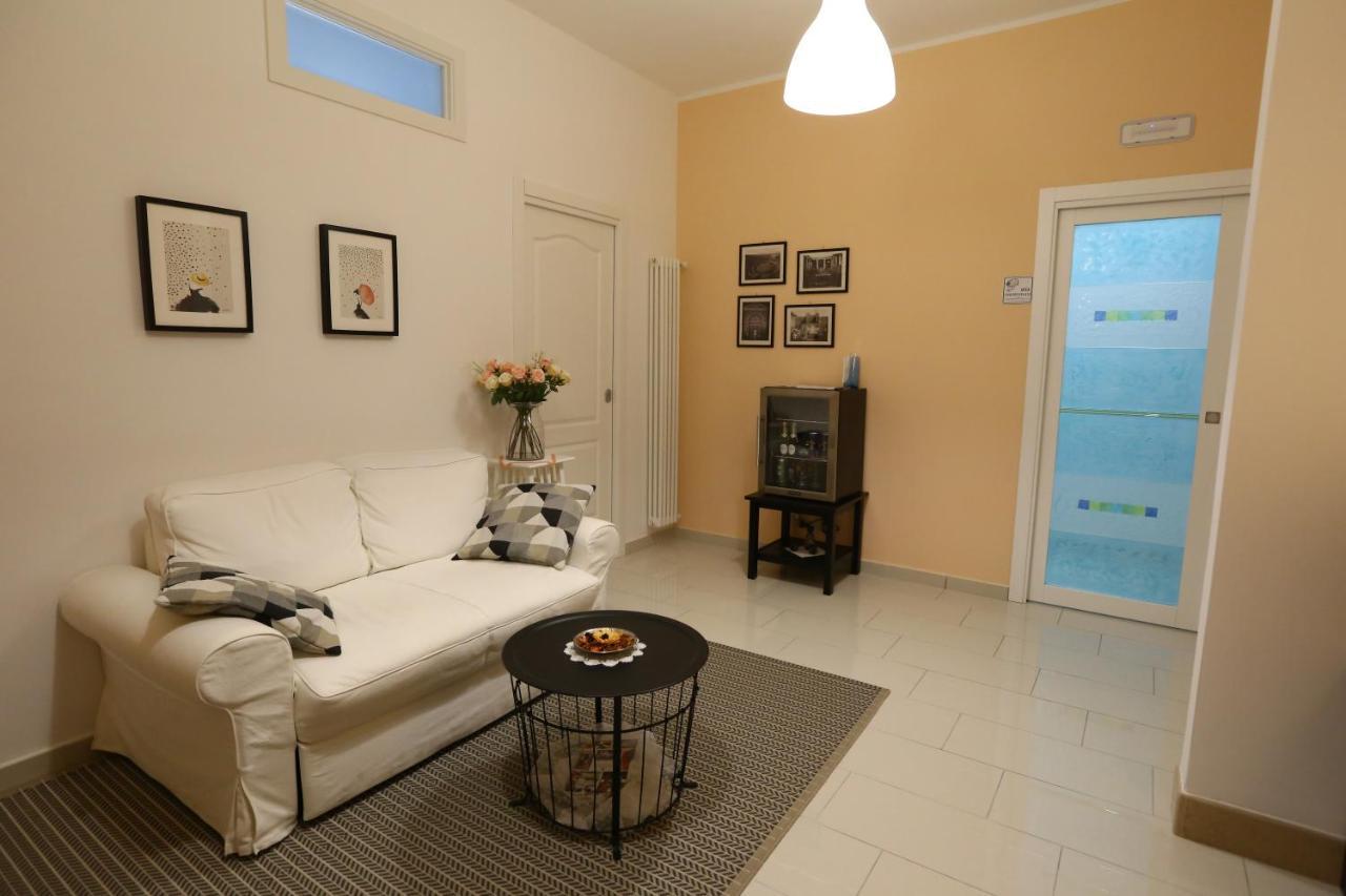 B&B Bonaventura Pompei Bagian luar foto